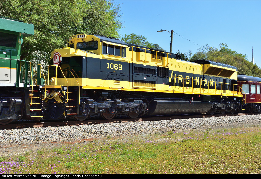 NS 1069